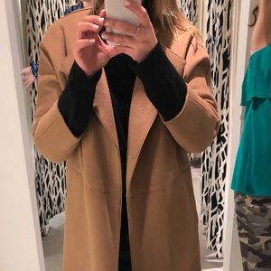 DVF stylish camel wool blend coat. Size Small